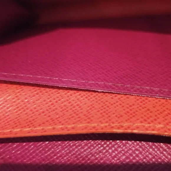 Stunning EUC LV Epi Portefeuille Emilie Long Wallet Orange (Piment) & Fuchsia - Picture 4 of 13